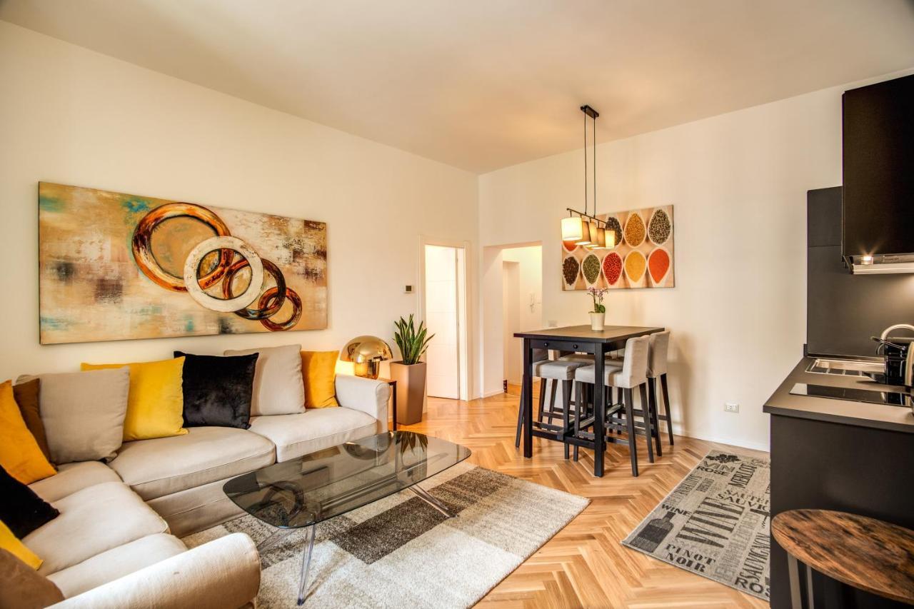 Giulio Cesare Charming Suite Great Location 로마 외부 사진